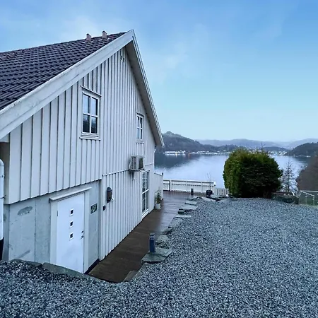 Holiday home Stunning In With Indoor Swimming Pool